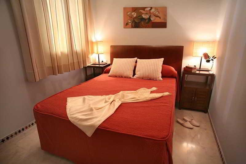 Apartamentos Patios De Alcantara Cordoba Exterior photo